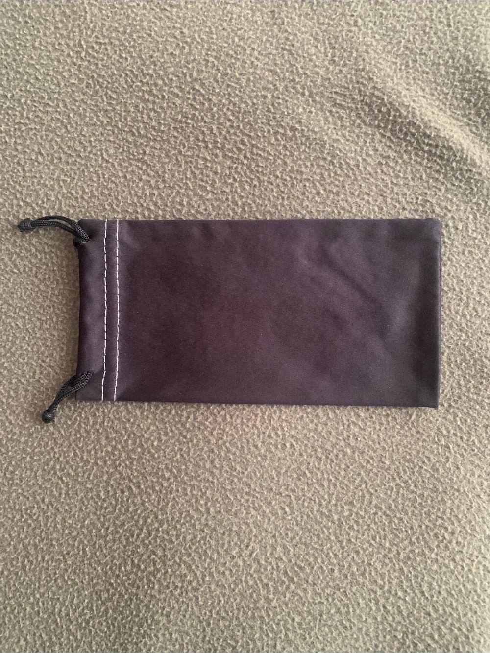 NWOT Nitrogen Polarized black sunglasses with strap. - Picture 7 of 7